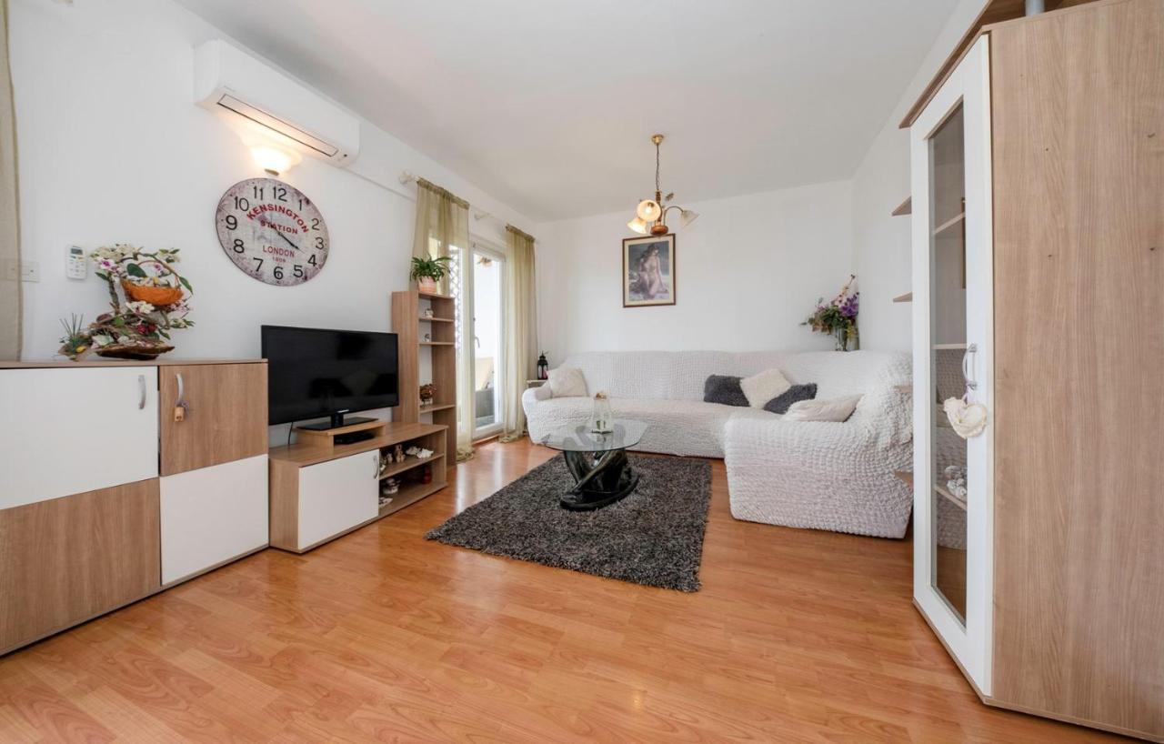 Apartment Dominik 2874 Palit ภายนอก รูปภาพ