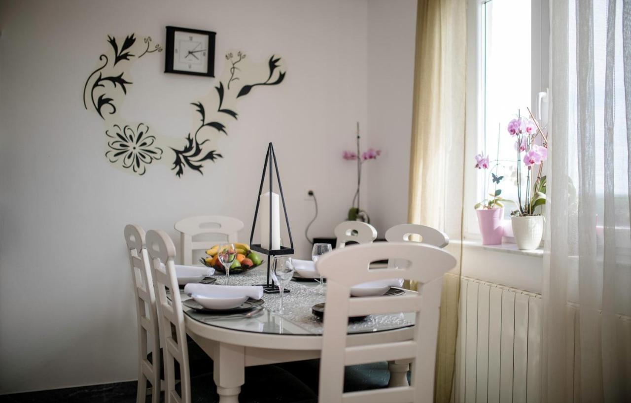 Apartment Dominik 2874 Palit ภายนอก รูปภาพ